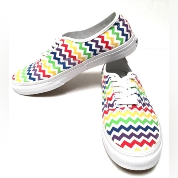 Vans Rainbow chevron zig zag print sneakers tennis shoes size 8.5 - Picture 1 of 9